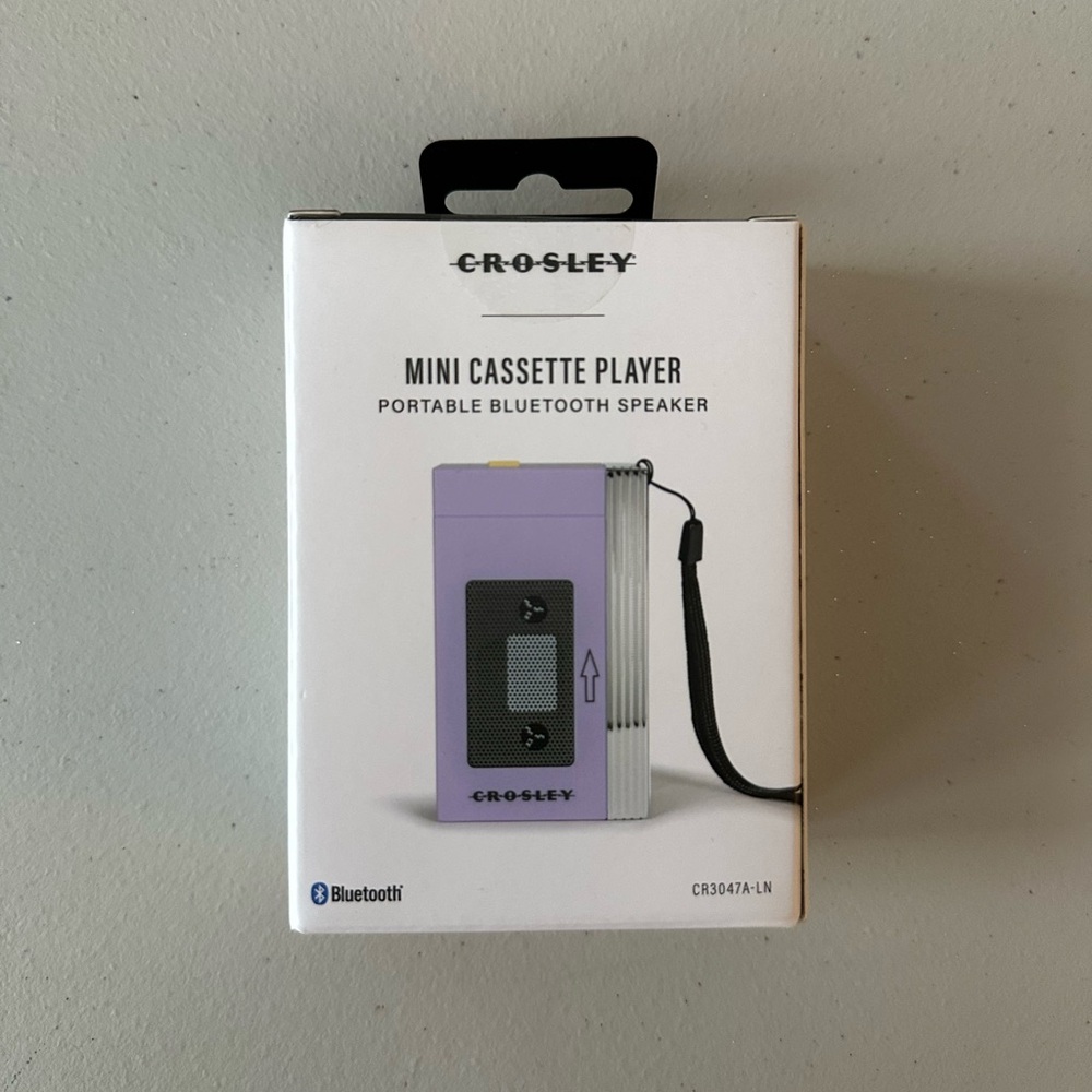 NWT: CROSLEY PURPLE MINI RETRO 80S PORTABLE BLUETOOTH SPEAKER